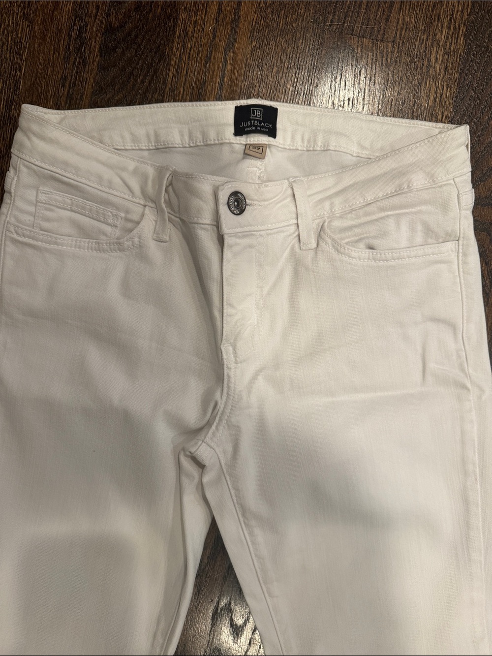 Just Black Slim White Pants